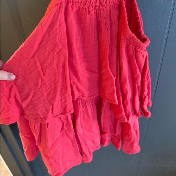 Chic Red Gap Dress - Picture 3 of 8